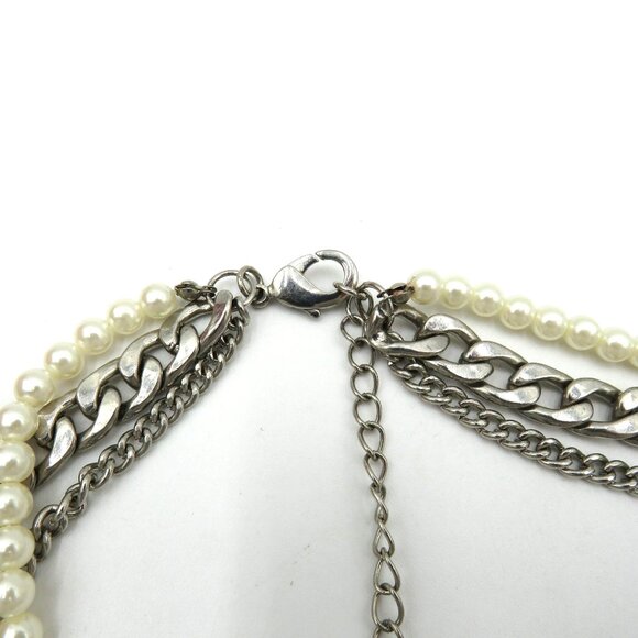 Layered Necklace 22" Silver Tone Chain Imitation Pearls Lucite Beads Multi Layer - Picture 7 of 13